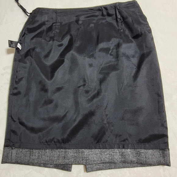 Antonio Melani Pencil Skirt Knee Length Vented Lined Back Zip Gray Women Size 8 - Picture 12 of 12